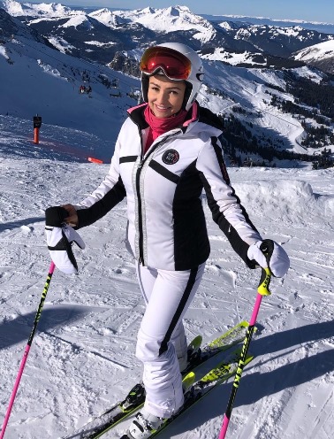 Ski lady